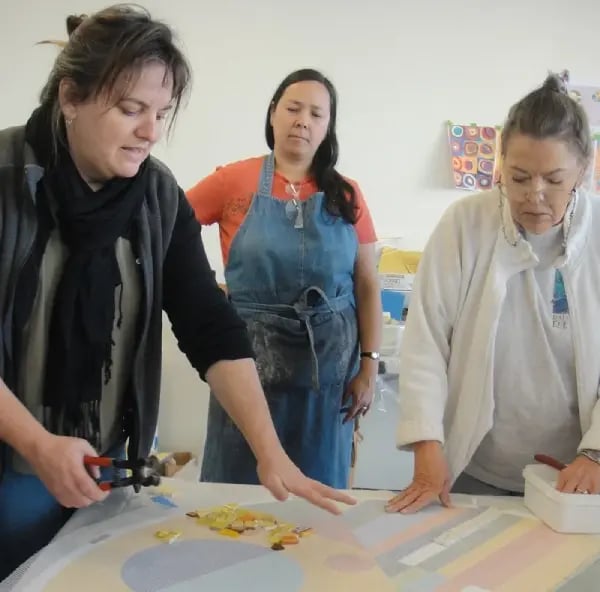 19e1d-going-over-design COMPRESSED