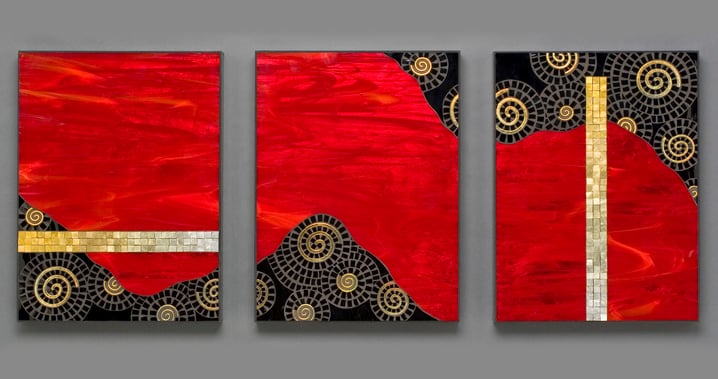 triptych.gray